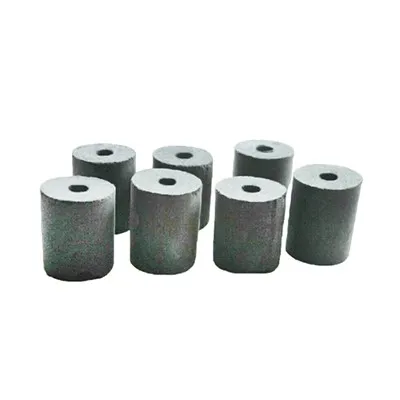 Големи брикети от дървени въглища